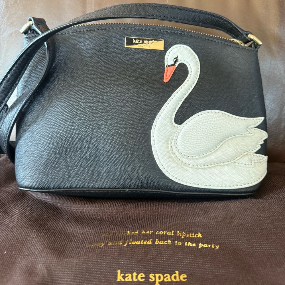 Kate Spade Black and White Swan Crossbody bag STUNNING!